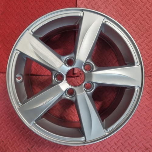 0724 volvo v40 - 0724, 16"