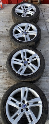 Volvo s60 r17 alloy wheels - s60,