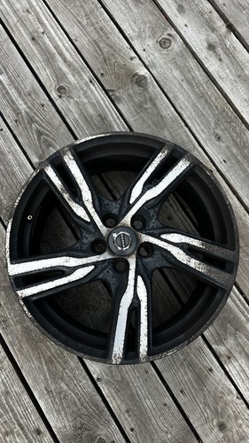 Genuine volvo v40 design - v40, r-design