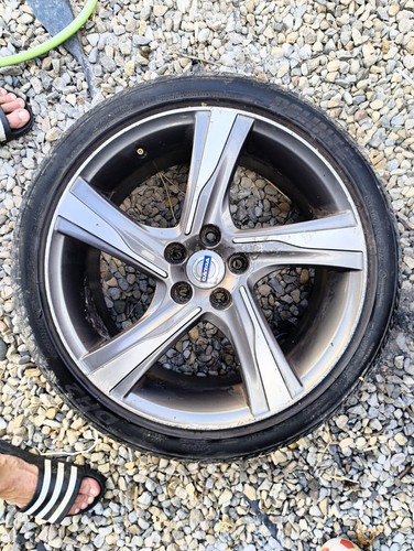 Volvo design ixion - 18", alloy