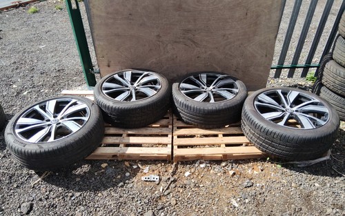 2022 2025 genuine - genuine, xc40