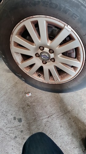 Volvo xc90 tyres and alloy - xc90,