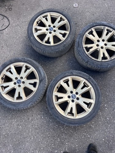 Volvo v40 genuine alloy - volvo, 18"