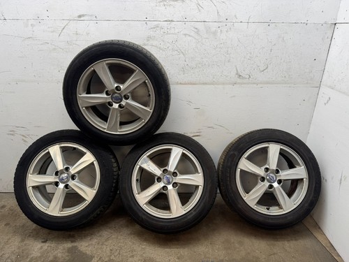 2012 volvo v40 - 2012,