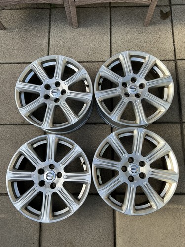 Volvo v40 hatchback alloy - volvo,