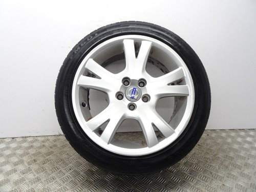 Volvo v70 s40 alloy wheel - volvo,